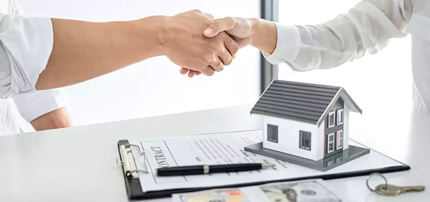 How We Determine Your Sell My Condo Fast Offer in East Meadow, New York?