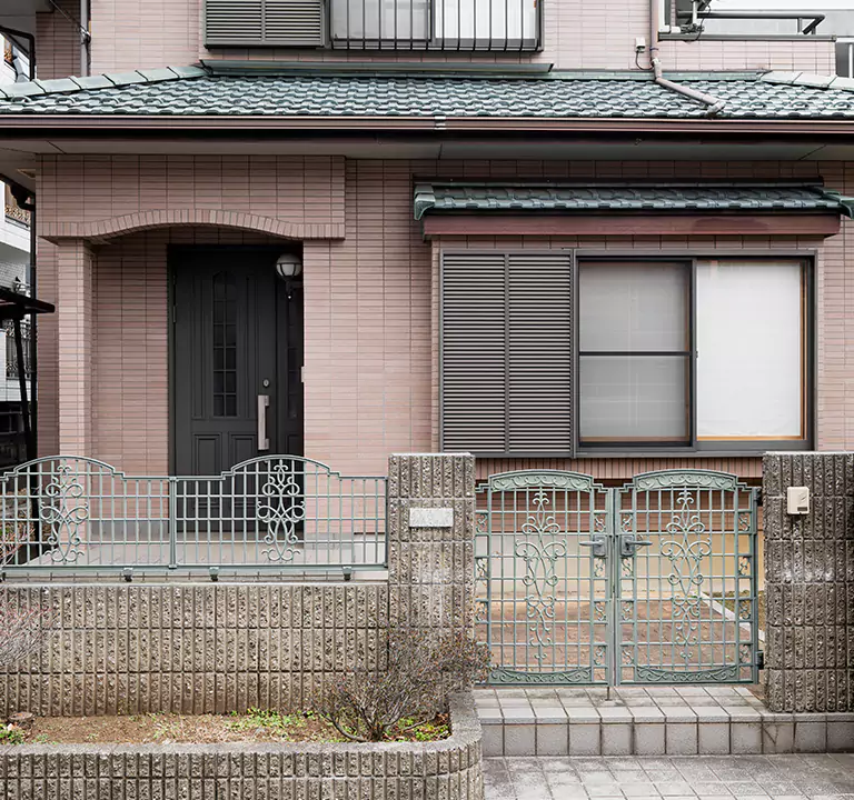 The Most Trusted Company to Sell Damaged House in East Meadow