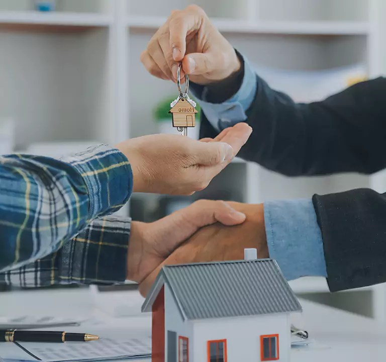 Top-Notch Company to Sell House Without Agent in East Meadow, NY